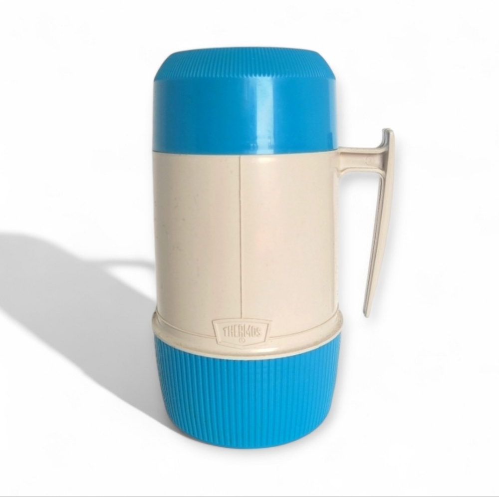 Vintage 70s Thermos 6202 20oz Blue Lid and handle glass inside